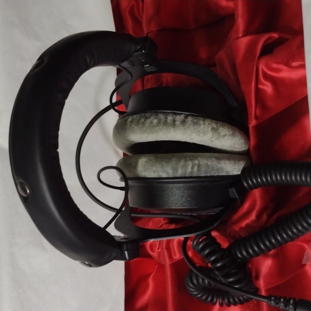 DT 990 PRO 250 OHM Studio 🎸 🖥️ Professional 🎧 - Picture 9 of 10